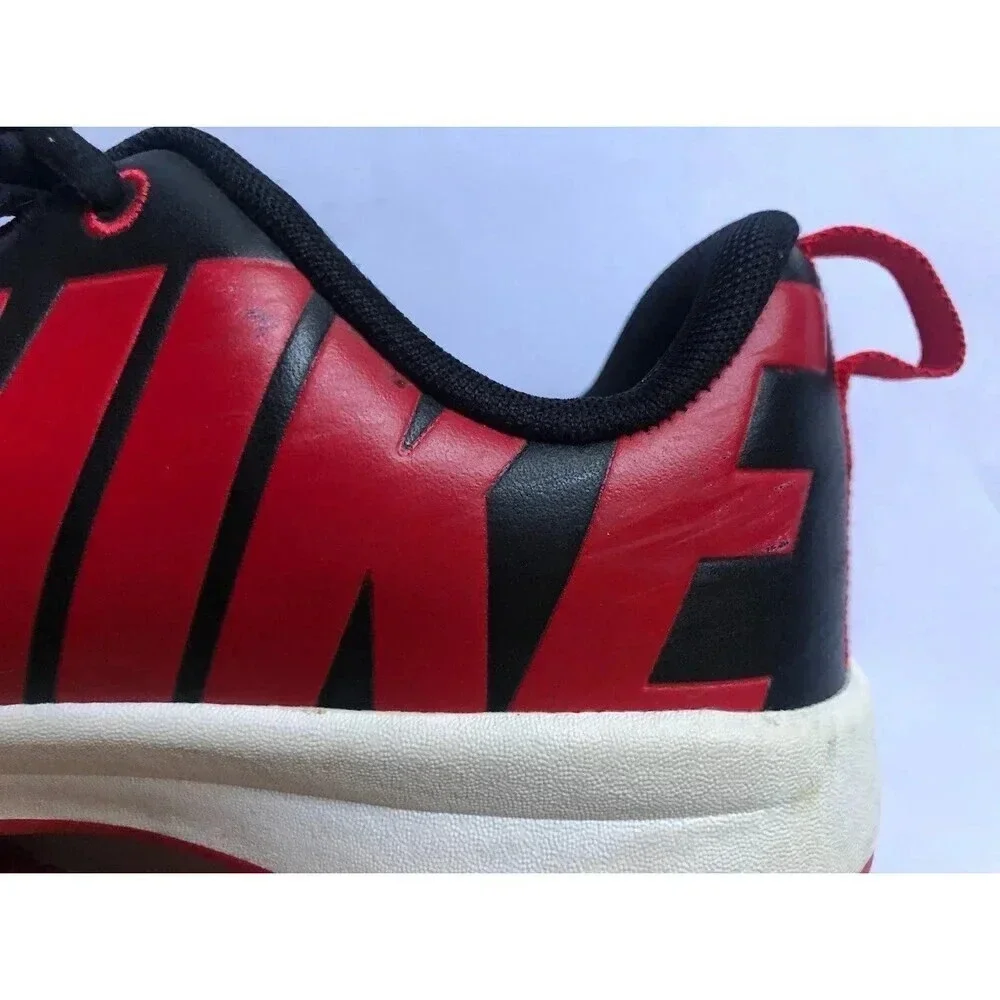 Nike boys shoes sz 6Y